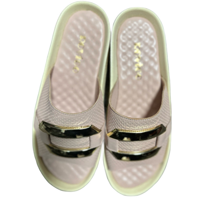 Women sandals