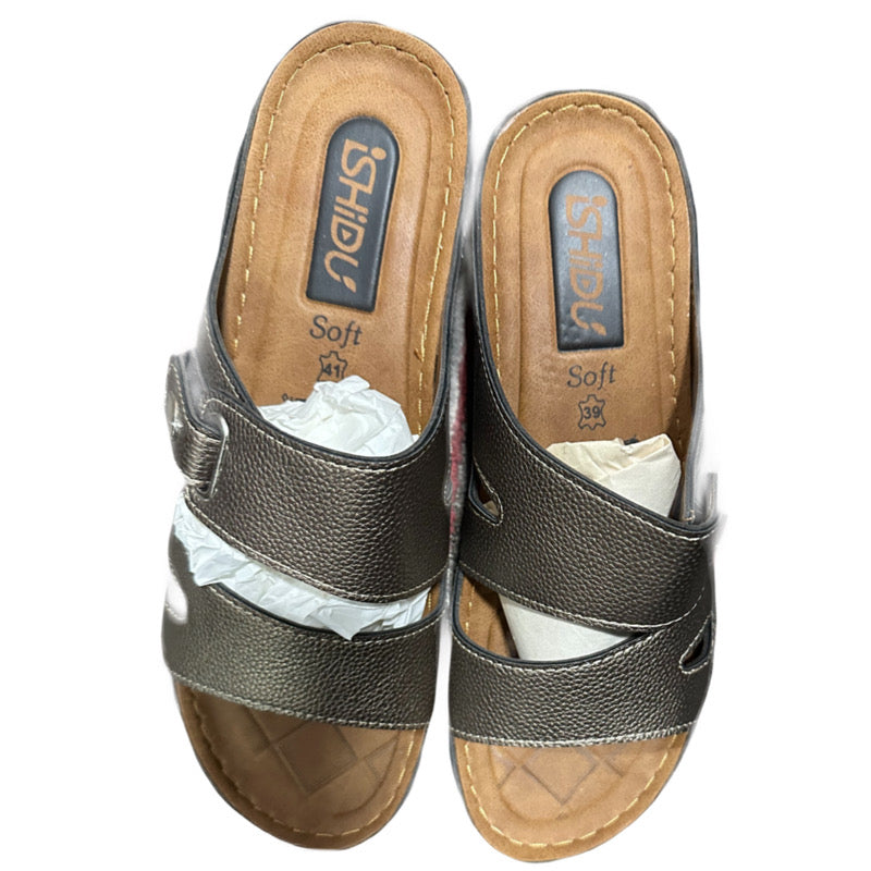 Women sandals