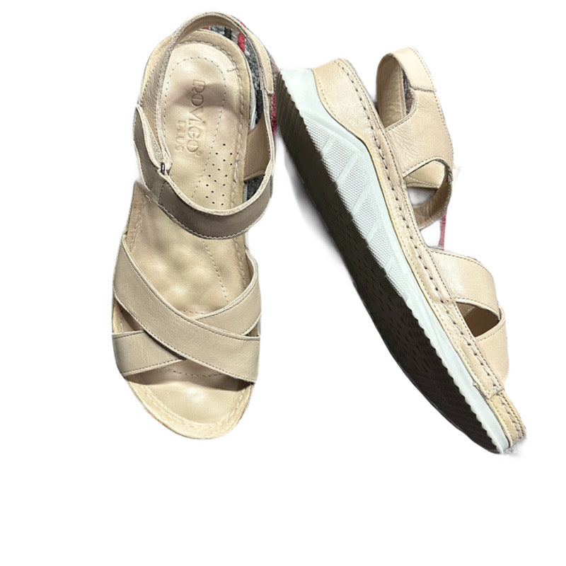 Women sandals