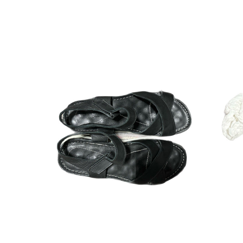 Women sandals