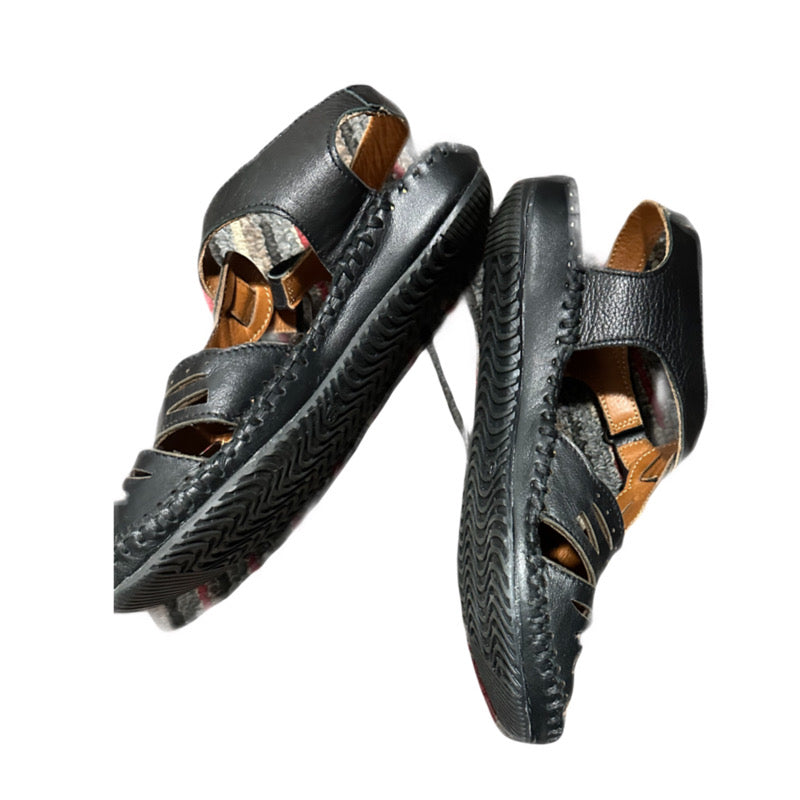 Women sandals